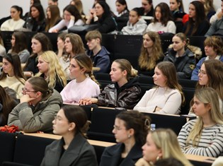 2025-12-04 20-14-50.jpeg